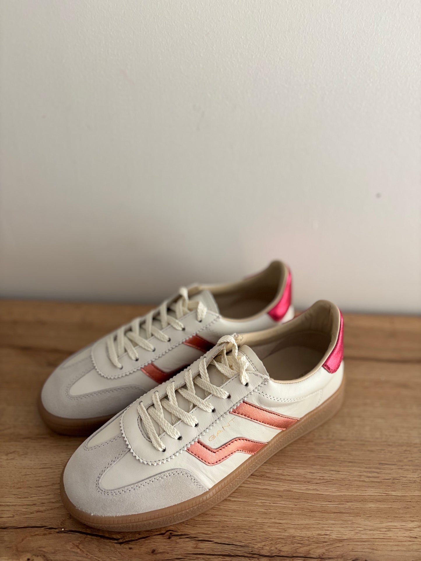 CUZIMA WHITE/PINK