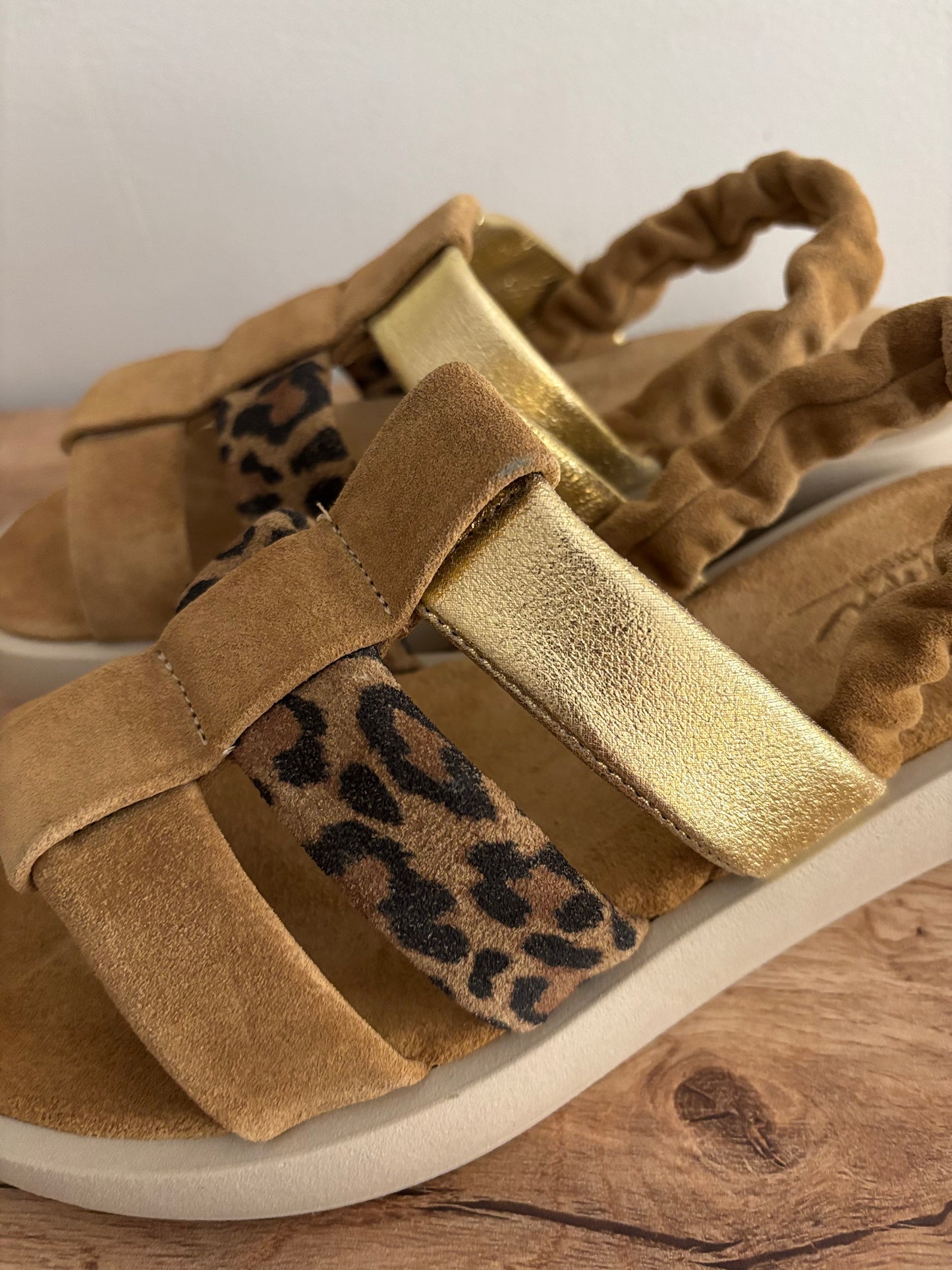 IZABO LEOPARDO
