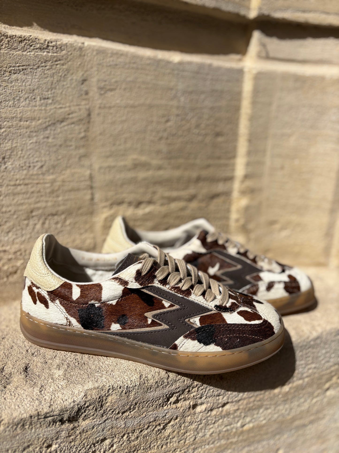 CL120 COW PRINT HORSY BROWN