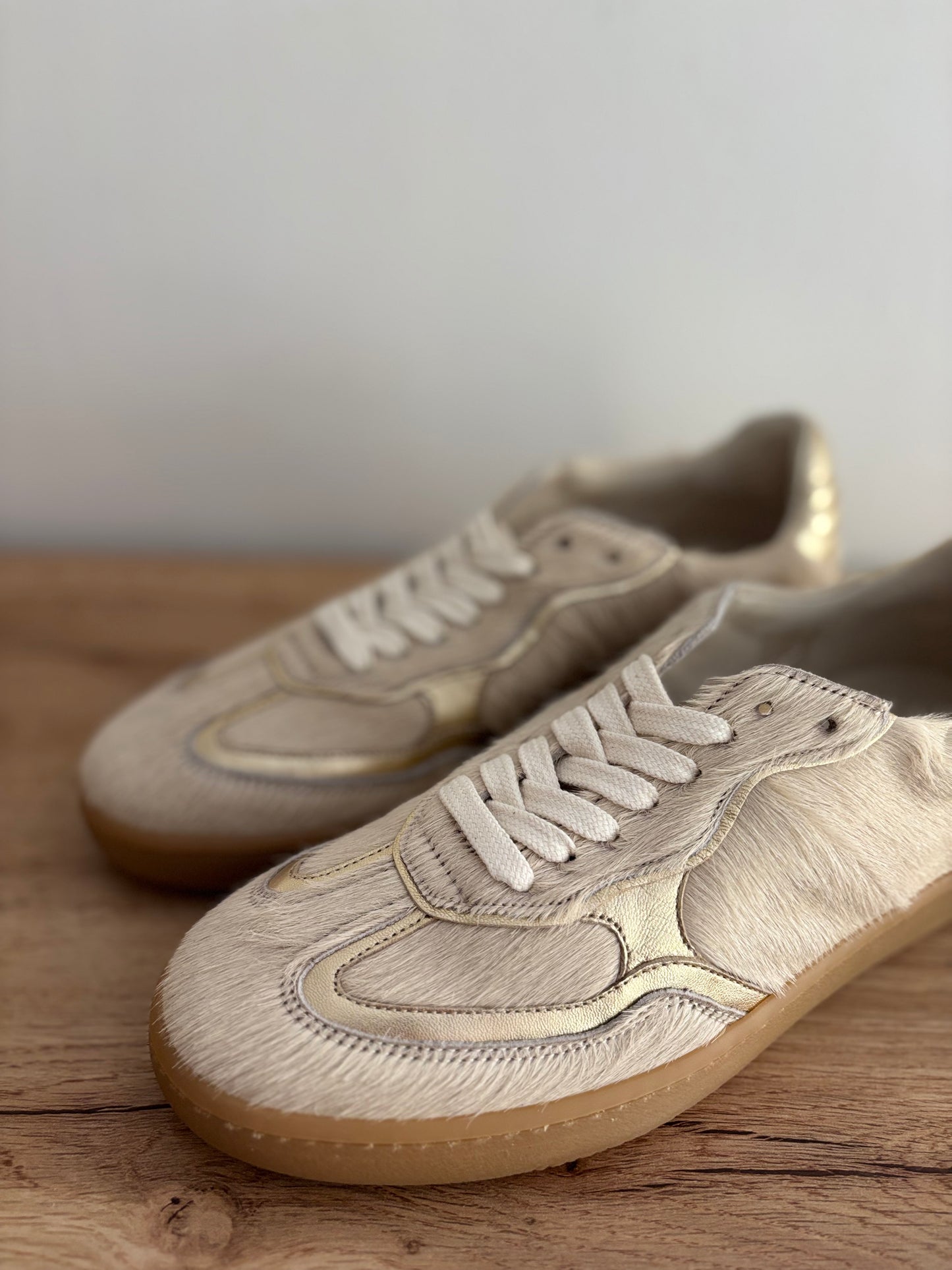 ATHENA HORSY BEIGE/OR