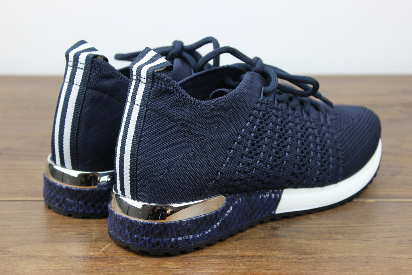 INES CROCHET BLEU MARINE