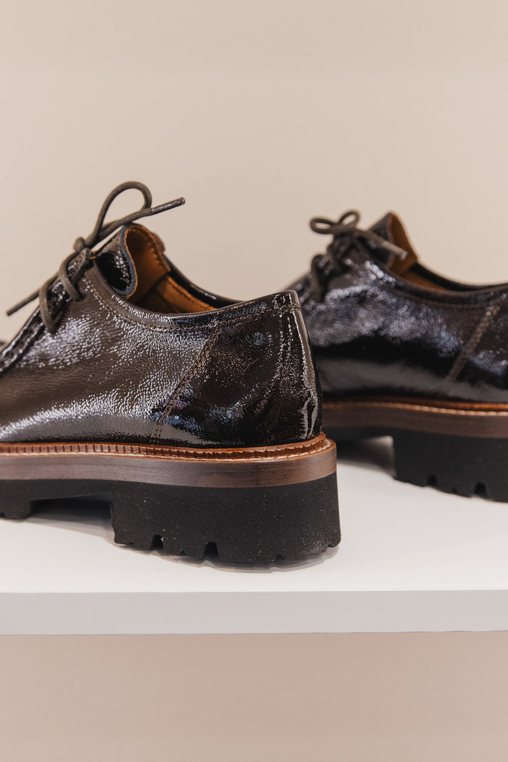 Derby Gold naplak brun