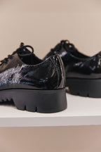 Sally en cuir vernis naplak noir