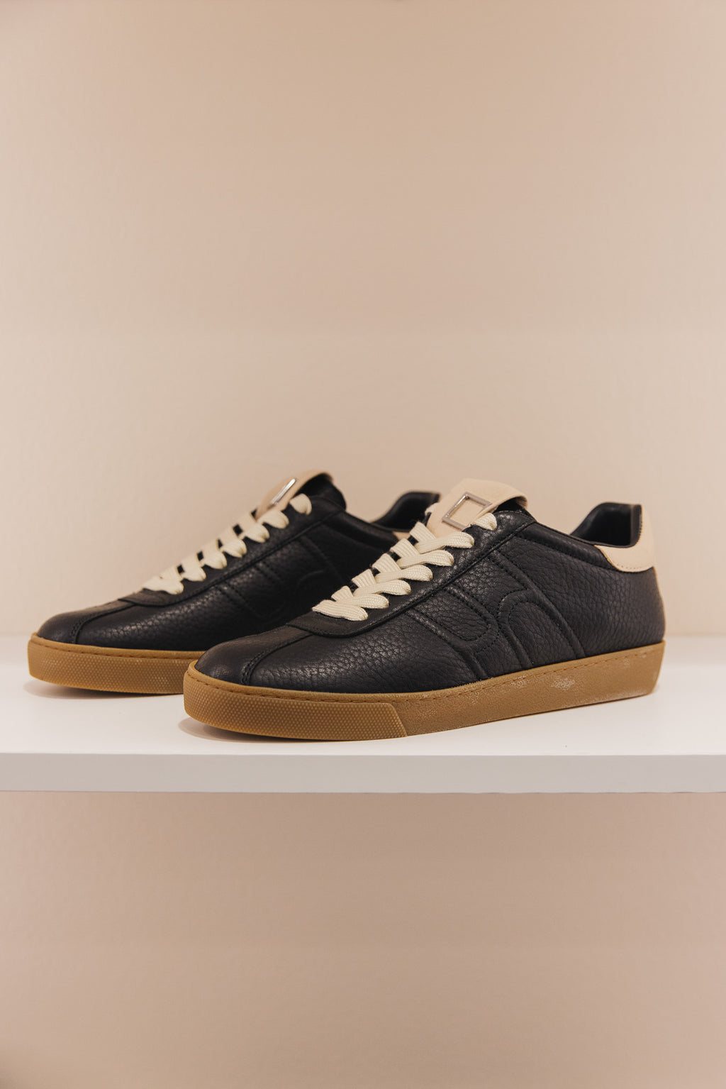 Sam en cuir noir