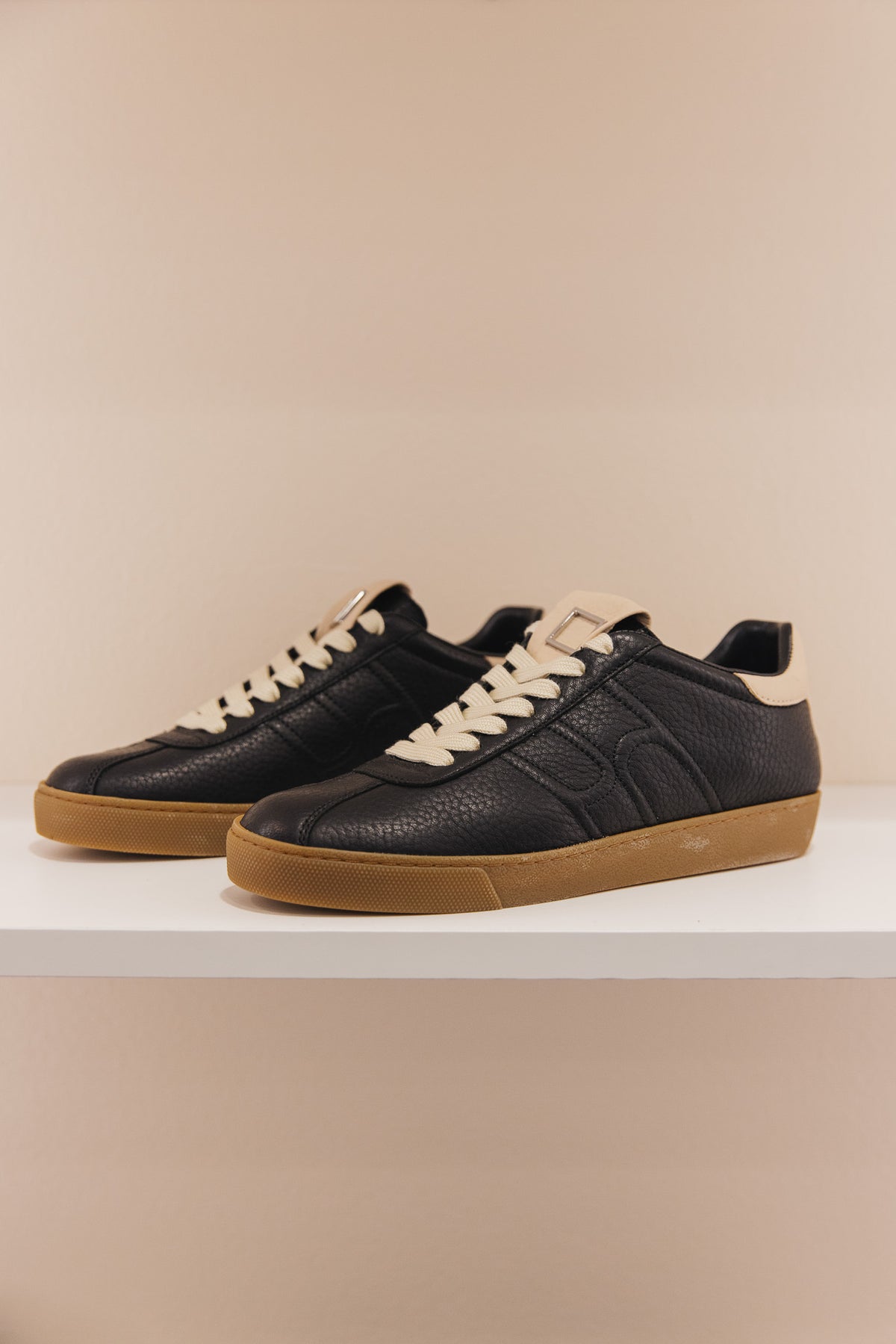 Sam en cuir noir