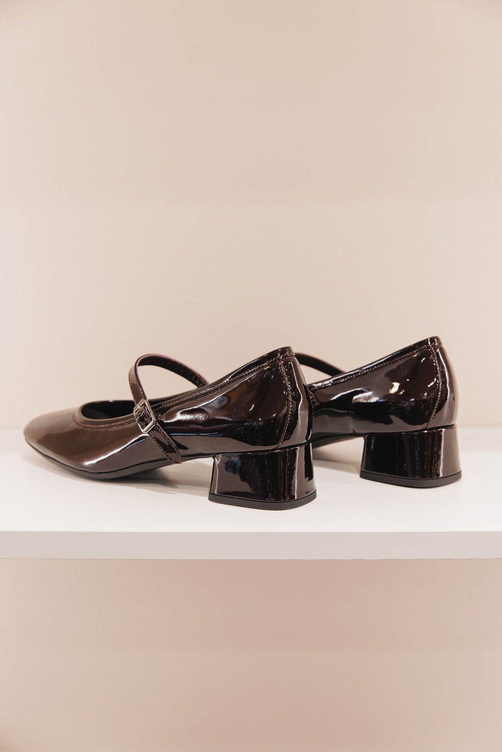 Kelly cuir vernis bordeaux