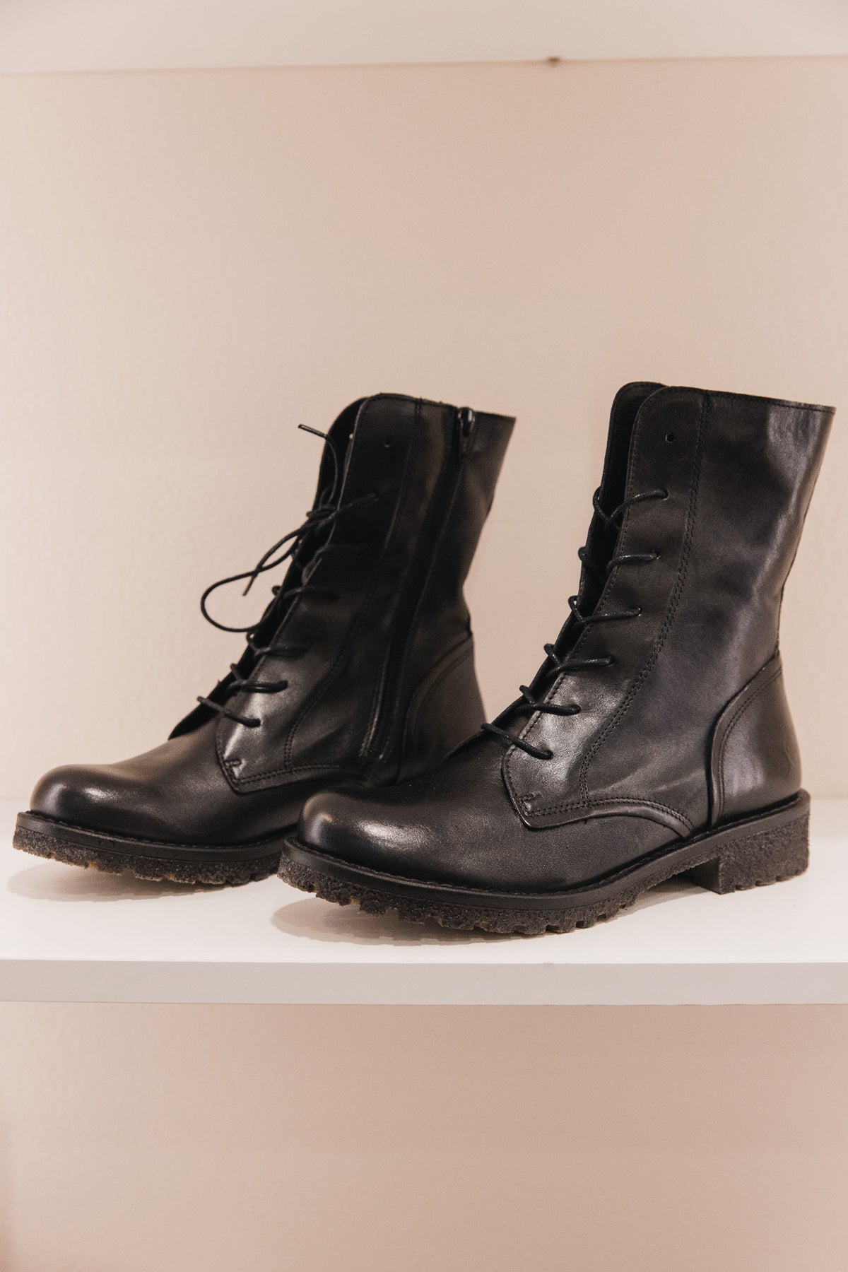 B501 BLACK