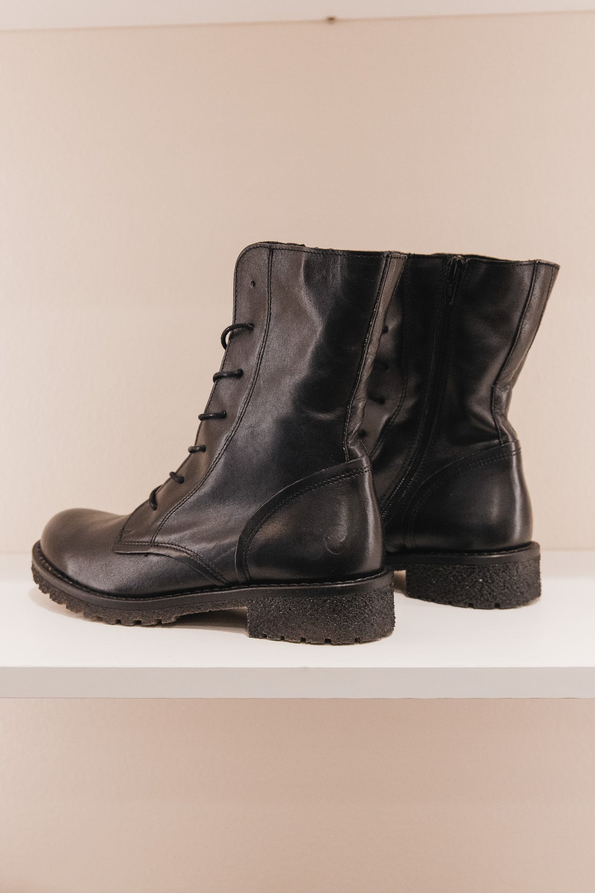 B501 BLACK