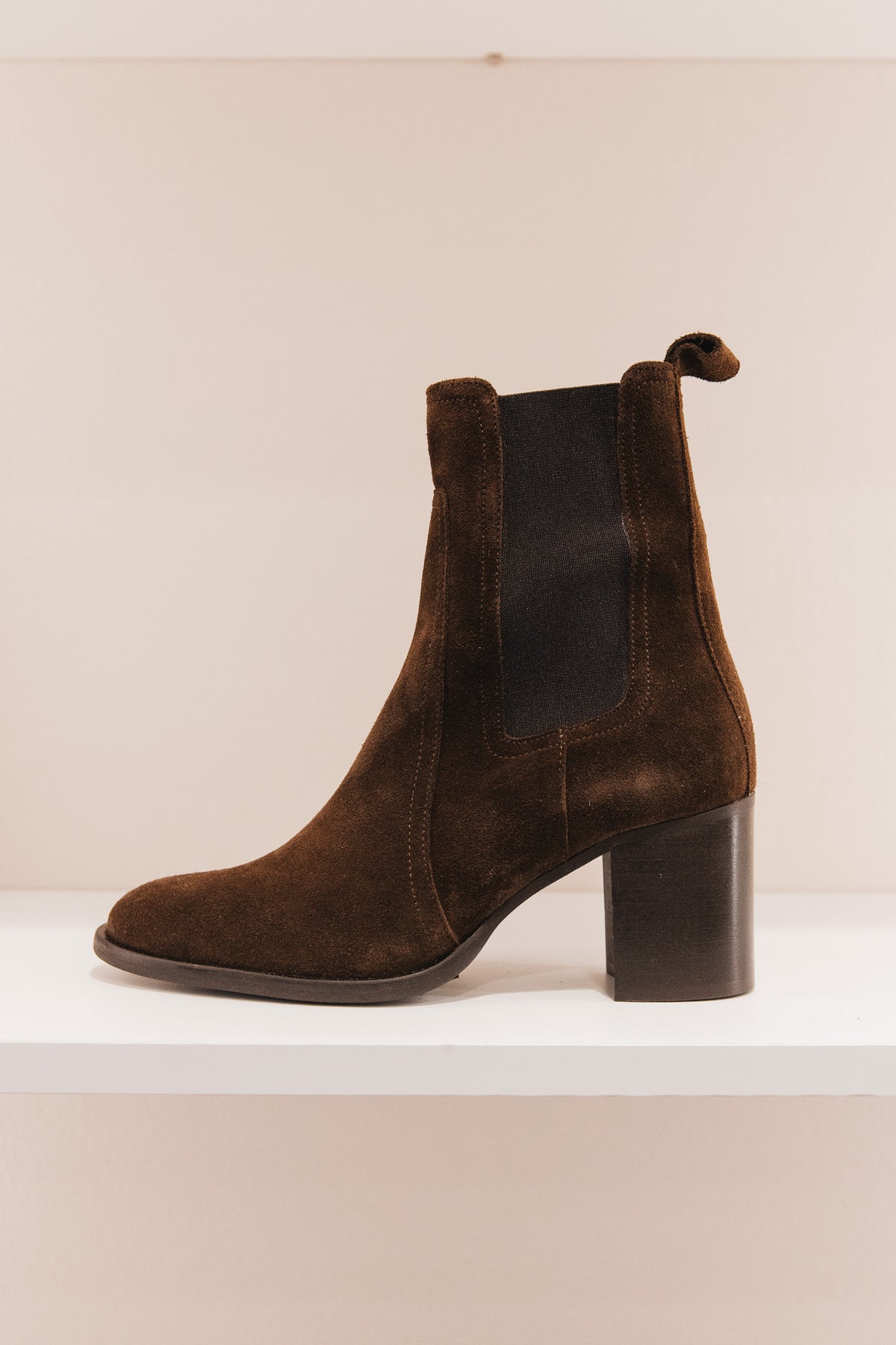 Badiane cuirs velours marron