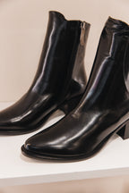 W27630 Noir