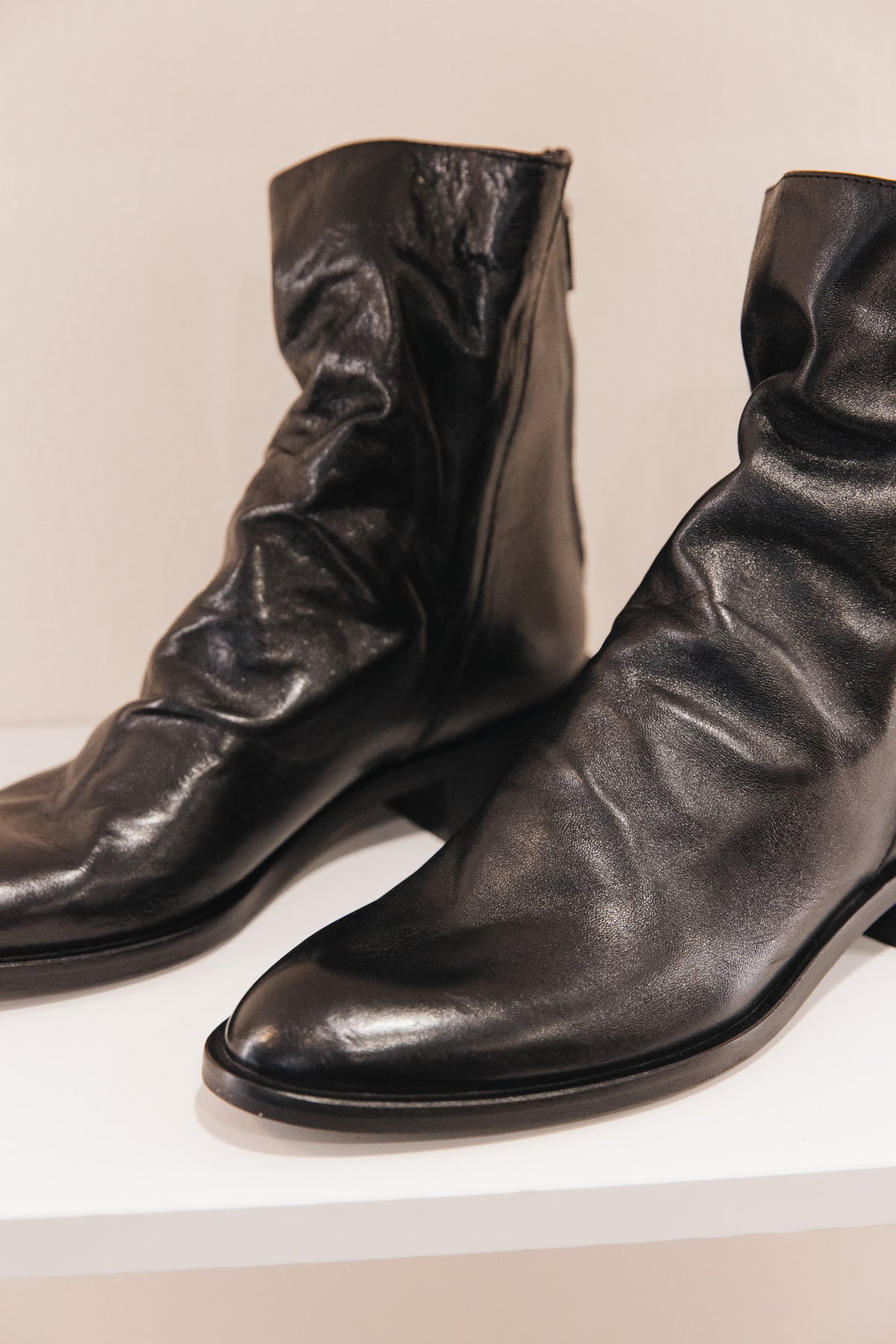 M558 Bottine en cuir noir