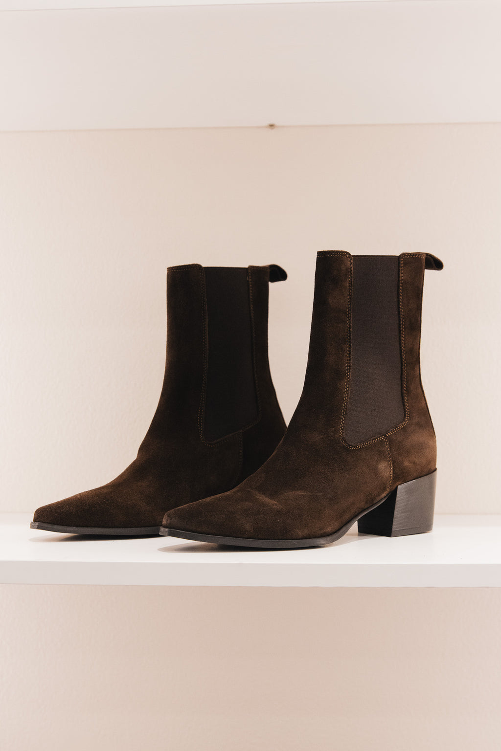 Lausanne en cuir velours marron