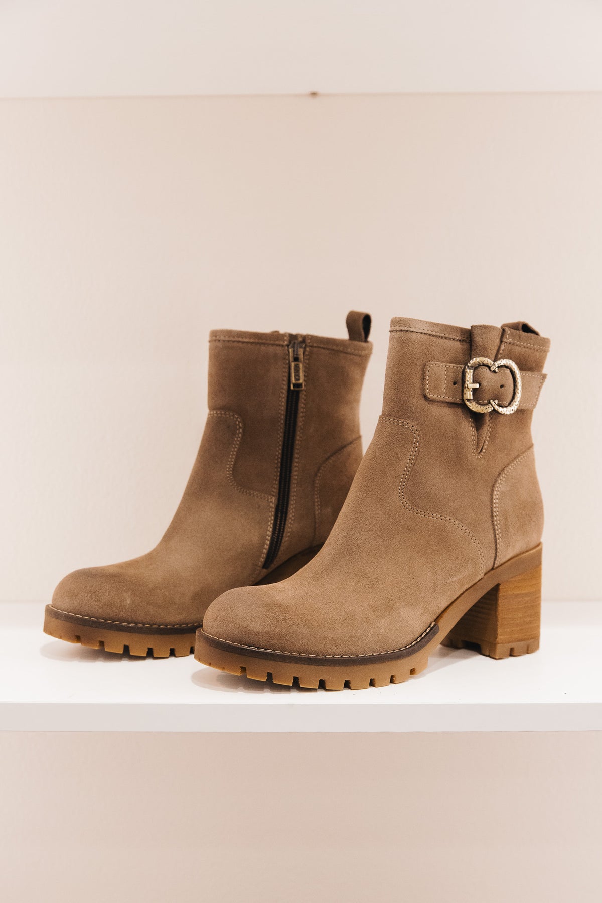 JUMEL TAUPE