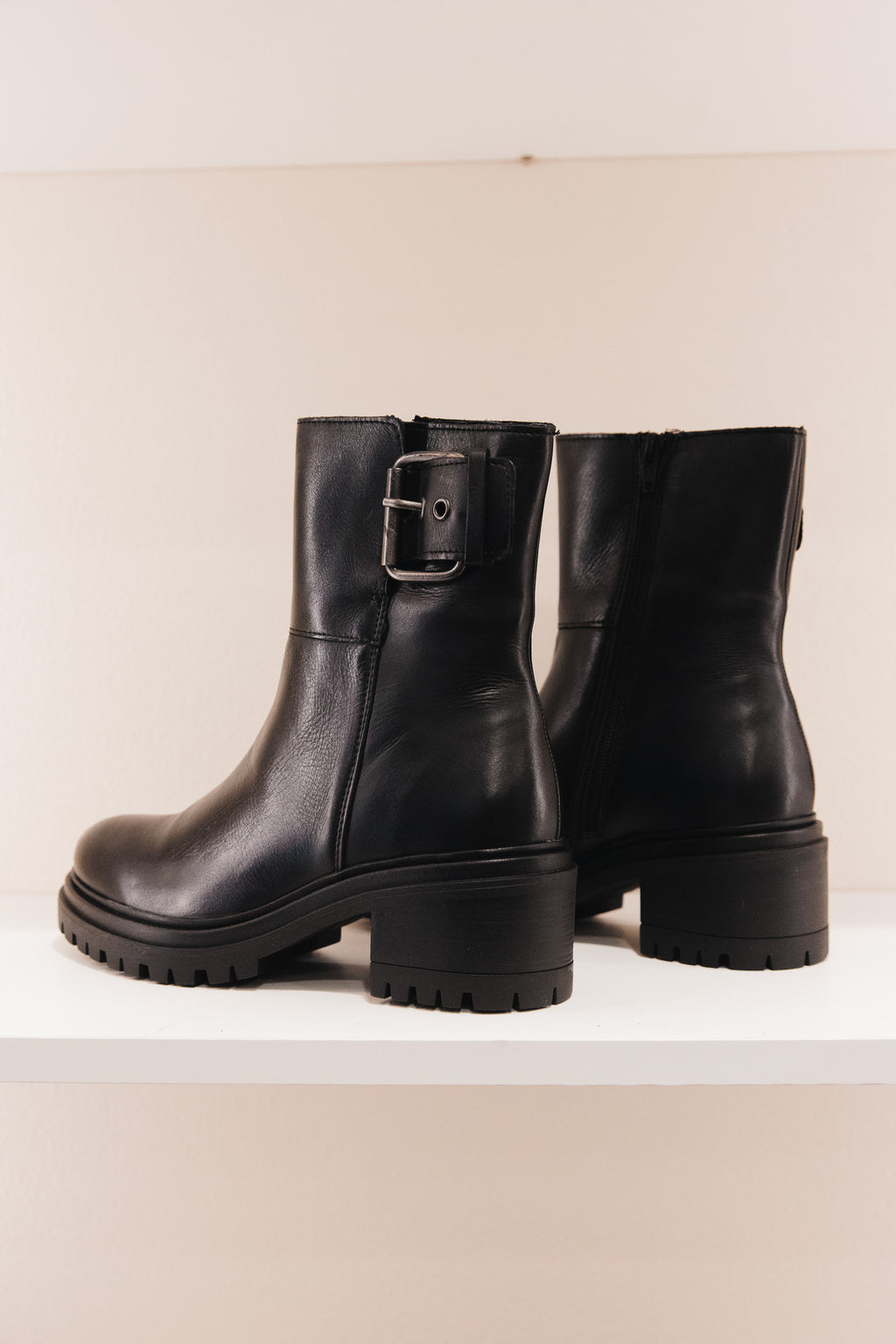 Shelly cuir noir