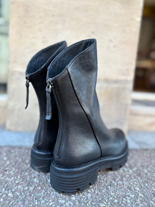 3270 NOIR