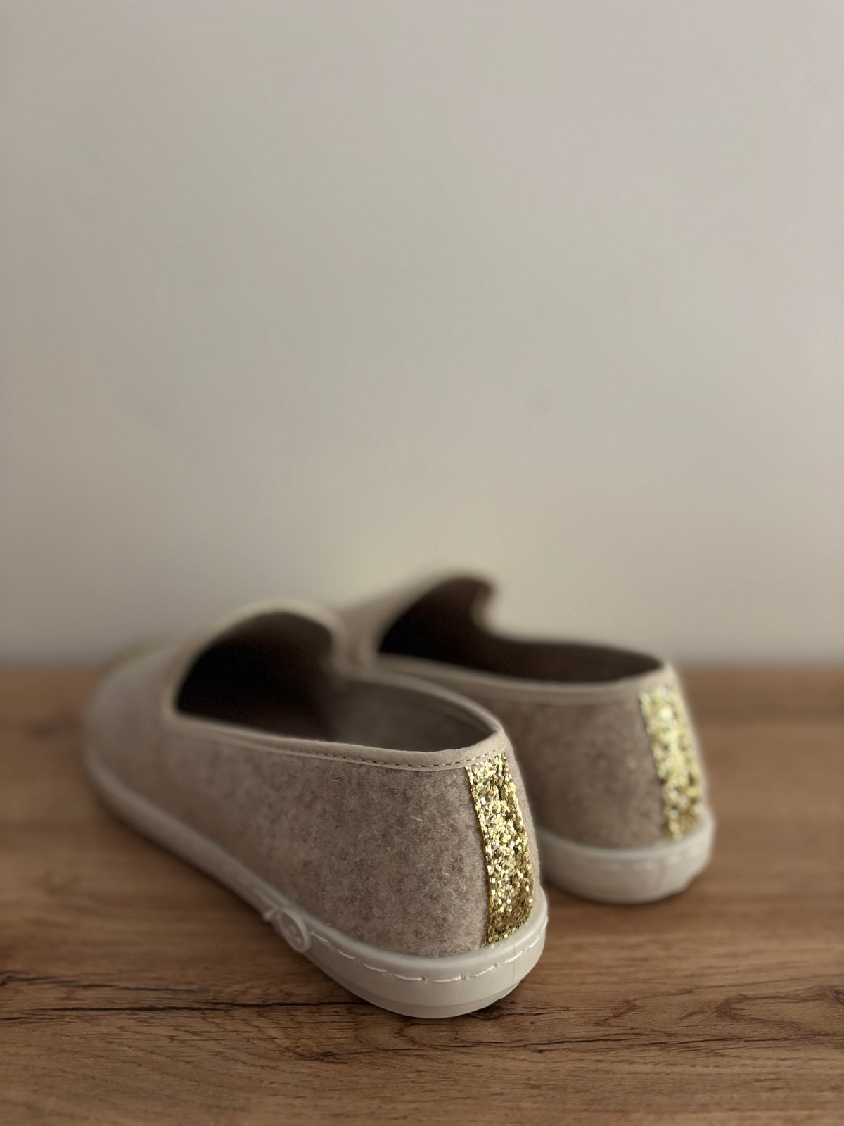 Chausson en laine beige paillette