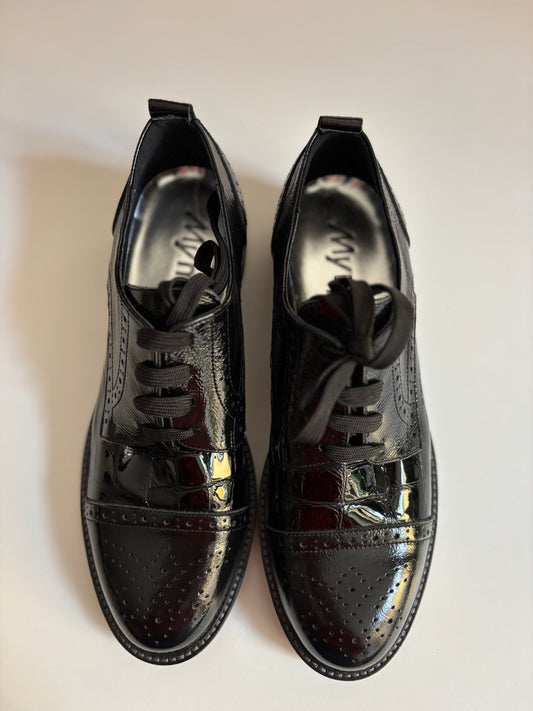 MYMA 8606 Derby vernis