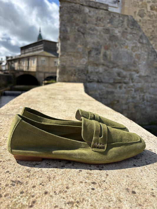 HEMA CUIR VELOURS VERT MOUSSE